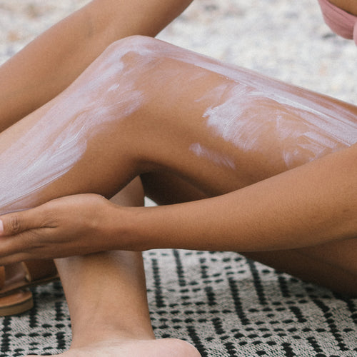 Warum ist Sonnenschutz ein Must Have in der Hautpflege? – Interview mit Dermatologin, Carolin Welters