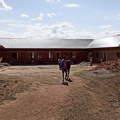 Nakatete abc-Primary in Ntambo – Unsere JUNGLÜCK-Schule in Malawi steht