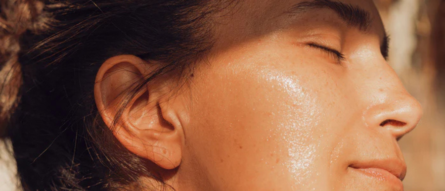 SHINY SKIN? HOW TO REDUCE OILY SHINE