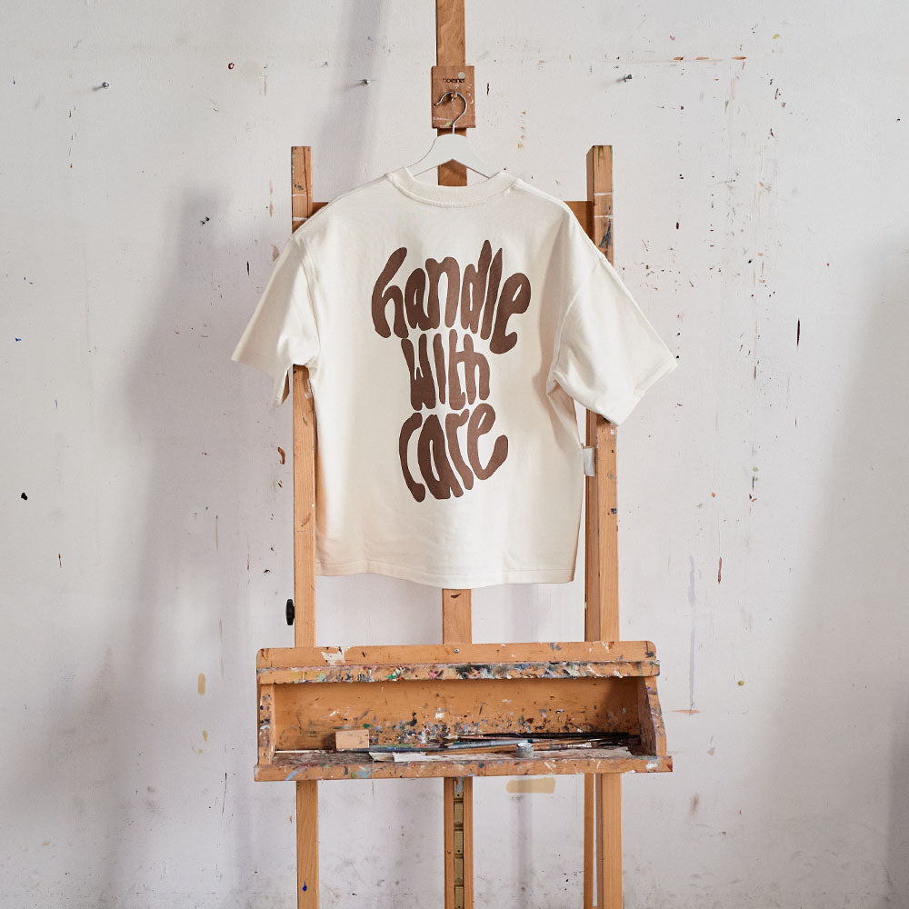 Artwork Shirt "Handle with care"